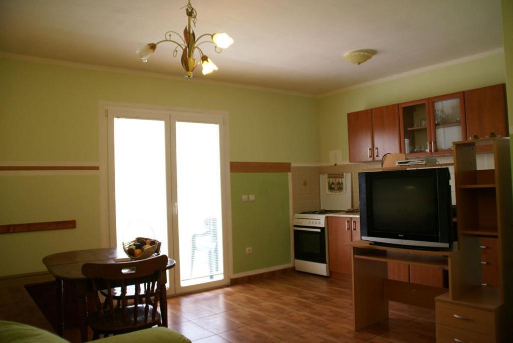 Paunovic Apartments Tivat Pokoj fotografie