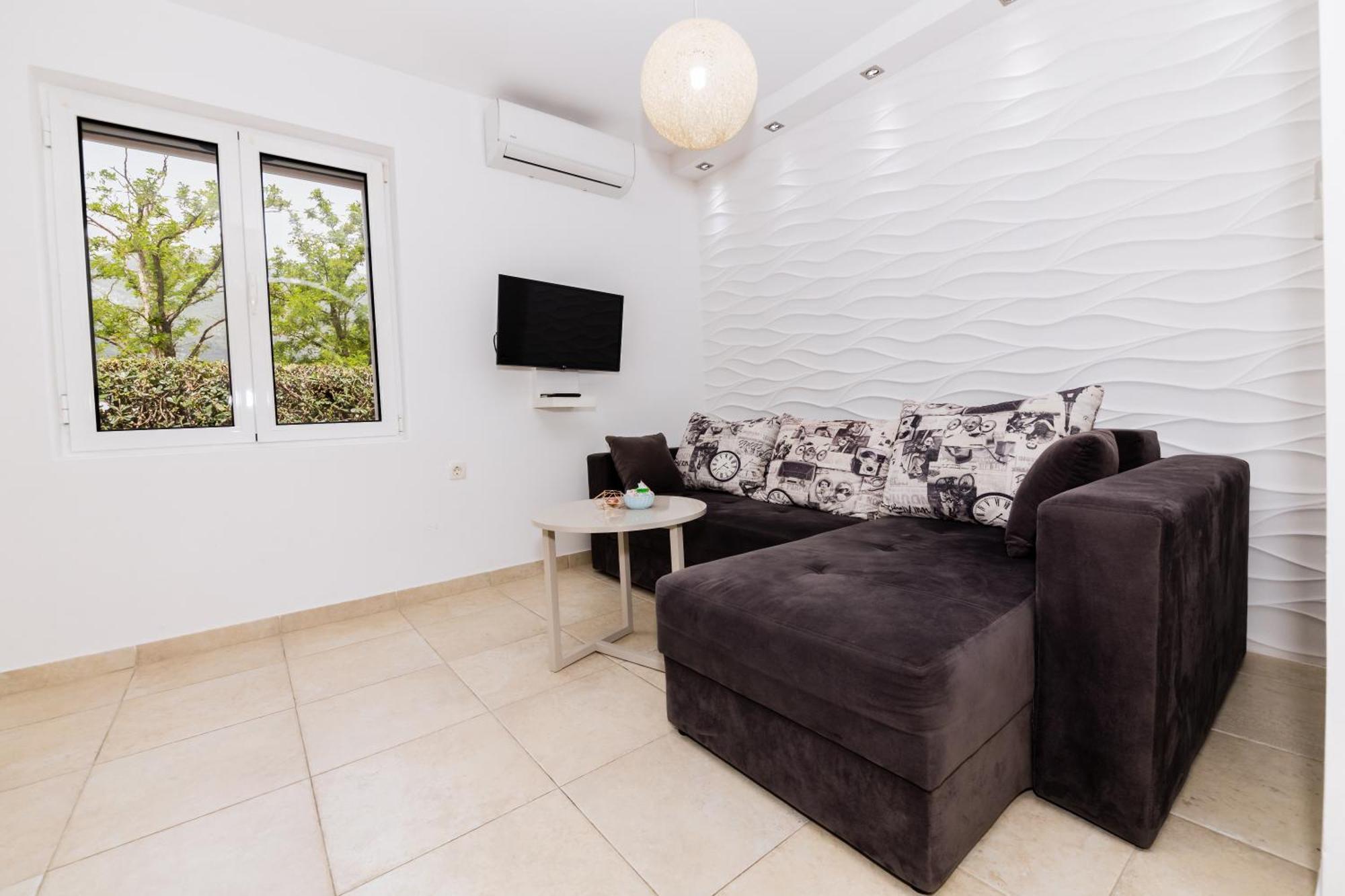 Paunovic Apartments Tivat Exteriér fotografie